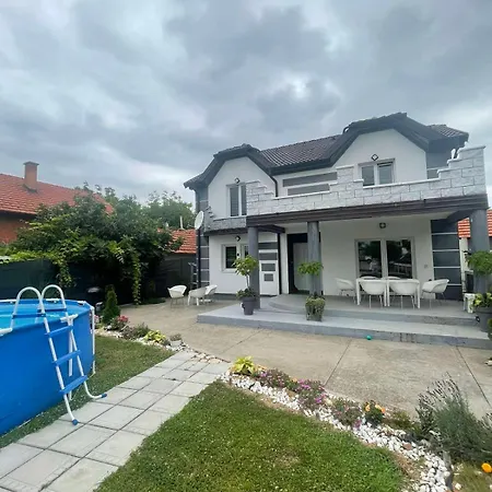 Villa Vila City